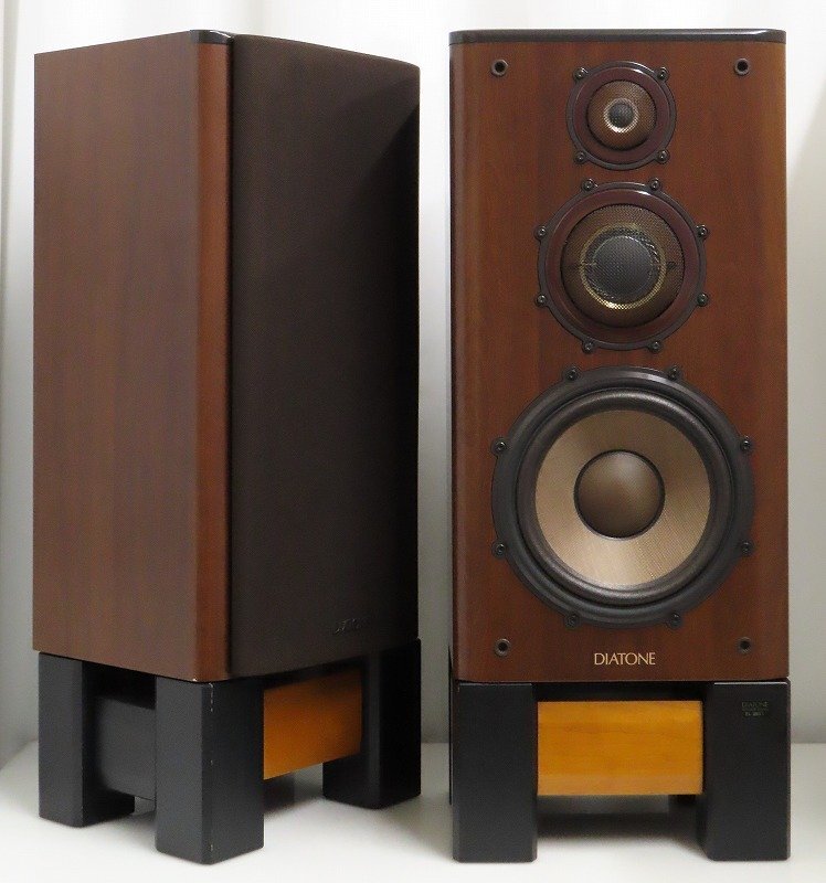 DIATONE DS-1000ZX スピーカー　ダイアトーン　廃盤 DIATONE DS-1000ZX スピーカー ダイアトーン 廃盤 値段交渉歓迎