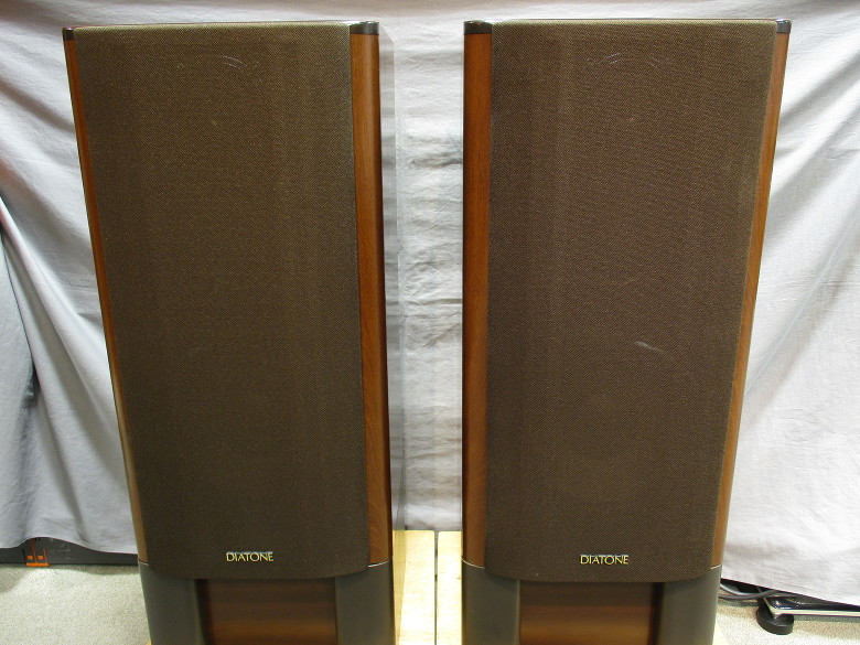 DIATONE DS-1000ZXの評価とは・中古価格とメリットデメリット | わん
